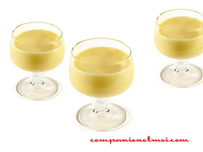 Liqueur aux oeufs ou advocaat