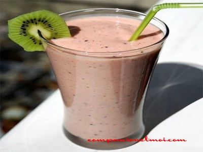 Milk-shake à la fraise et au kiwi
