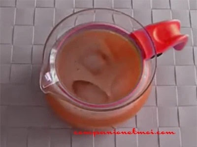 Boisson désaltérante fraises citron au rooibos