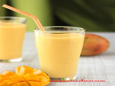 Smoothie exotique mangue ananas banane