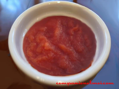 Compote pomme fraise pour bébé