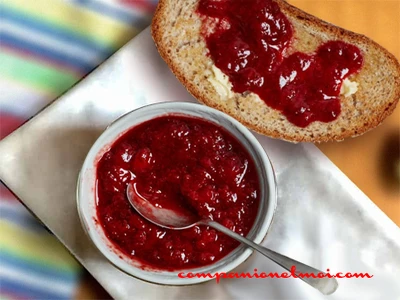 Confiture d'airelles maison