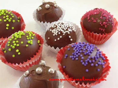 Bonbons au massepain maison et au chocolat