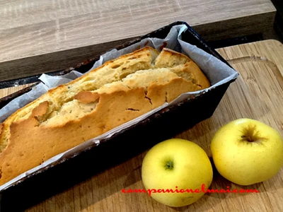 Cake à la compote de pommes