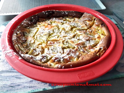 Clafoutis à la rhubarbe