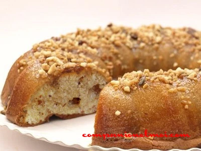 Gâteau au chocolat blanc et aux amandes