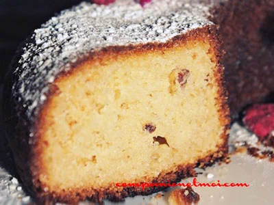 Gâteau au chocolat blanc et framboises