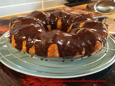 Gâteau au yaourt et ganache chocolat