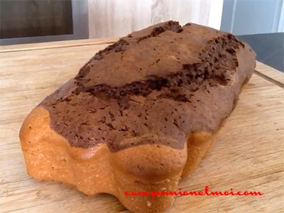 Gâteau bicolore peu sucré