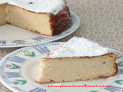 Gâteau de semoule napolitain ou migliaccio napoletano