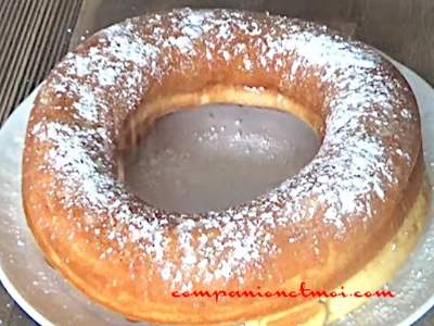 Gâteau moelleux à la crème fraiche