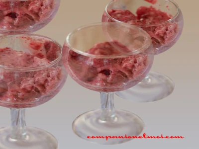 Mousse de fraises et de pêches