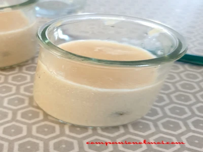 Semoule fine au lait et raisins secs