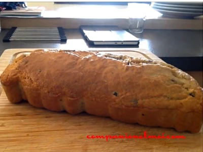 Cake express au thon et aux olives