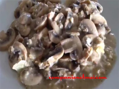Champignons à la crème