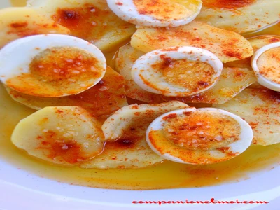 Oeufs pommes de terre et paprika