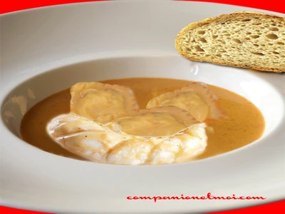 Ravioles de homard et sa bisque