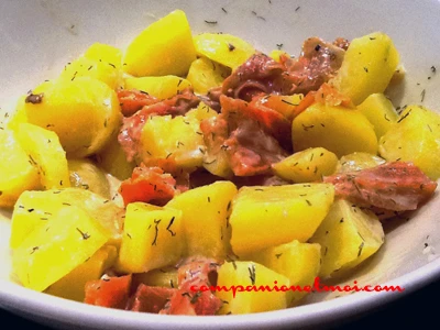 Salade de pommes de terre au saumon