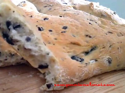 Fougasse aux olives
