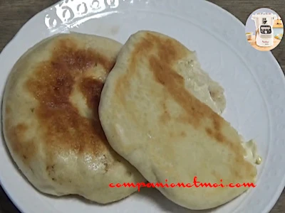 Naans au fromage