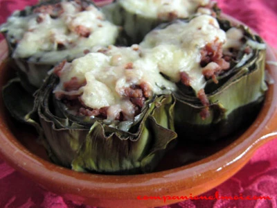 Artichauts farcis à la viande