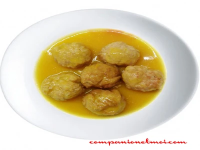 Boulettes de poulet en sauce