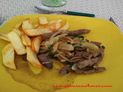 Foie de veau à la vénitienne