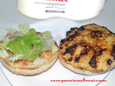 Hamburger poulet oignon et carotte