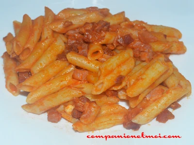 Macaroni au bacon et au jambon
