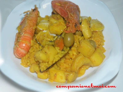 Paella aux fruits de mer