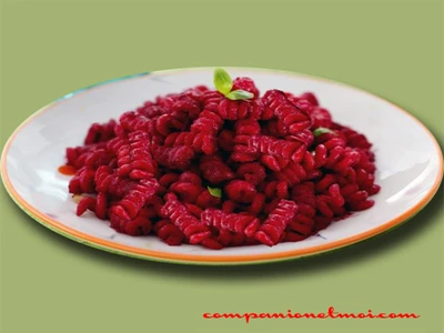 Pâtes au pesto de betterave