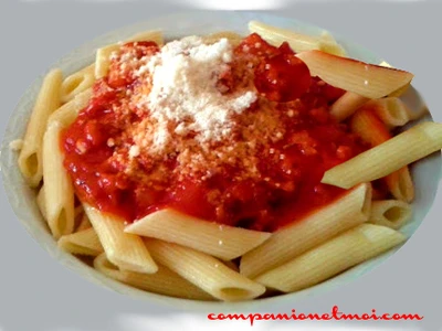 Penne sauce tomate et boeuf haché