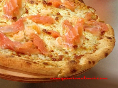 Pizza au saumon fumé