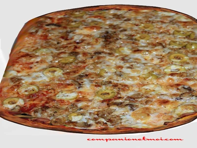 Pizza barbecue aux champignons et jambon