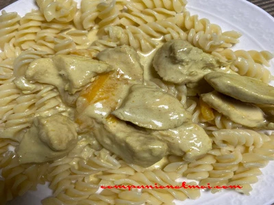 Poulet à la mangue