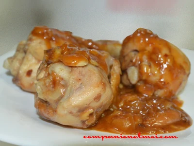 Poulet aux amandes sauce aigre-douce