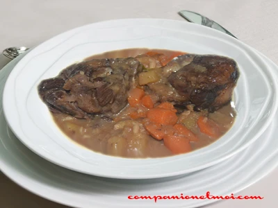 Queue de boeuf en daube