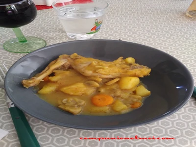 Ragout de lapin aux champignons carottes et pommes de terre