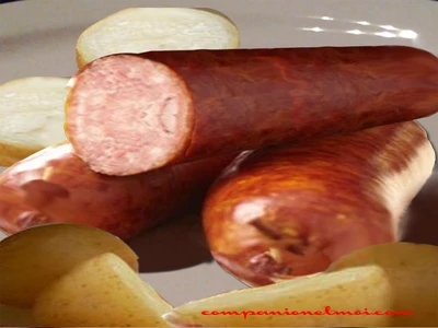Saucisse de Morteau et pomme de terre vapeur