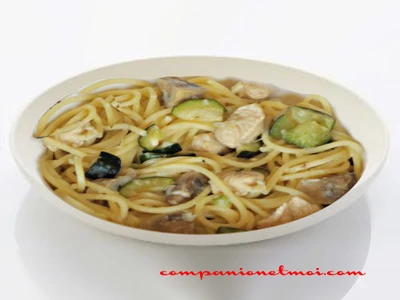 Spaghetti au poulet sauce coco