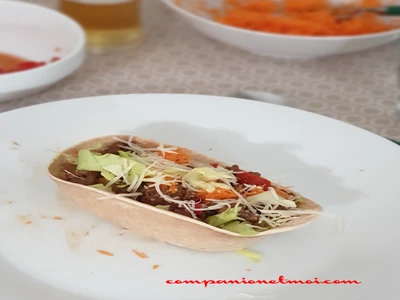 Tortillas en barquettes à la viande hachée
