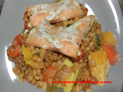 Truite saumonée à la salade de lentilles et d'orange