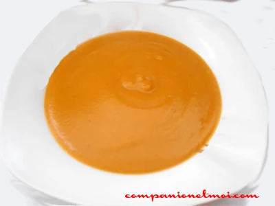 Purée de légumes et viande pour bébé