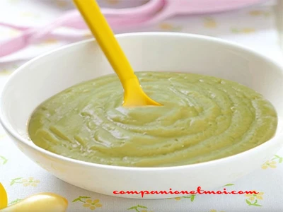 Purée de pommes de terre et haricots verts pour bébé