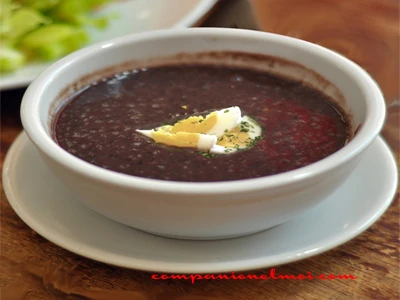 Sopa negra costaricaine