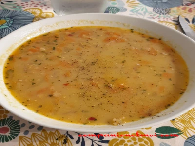 Soupe de lentilles corail et carottes