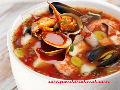 Soupe méditerranéenne aux fruits de mer