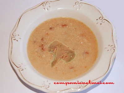 Velouté de châtaignes au foie gras