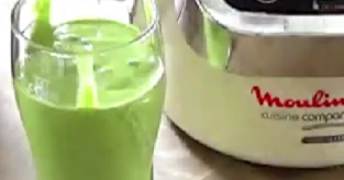 Smoothie vert épinards banane pomme