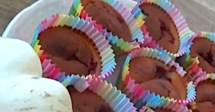 Muffins d’automne au pâtisson et framboises